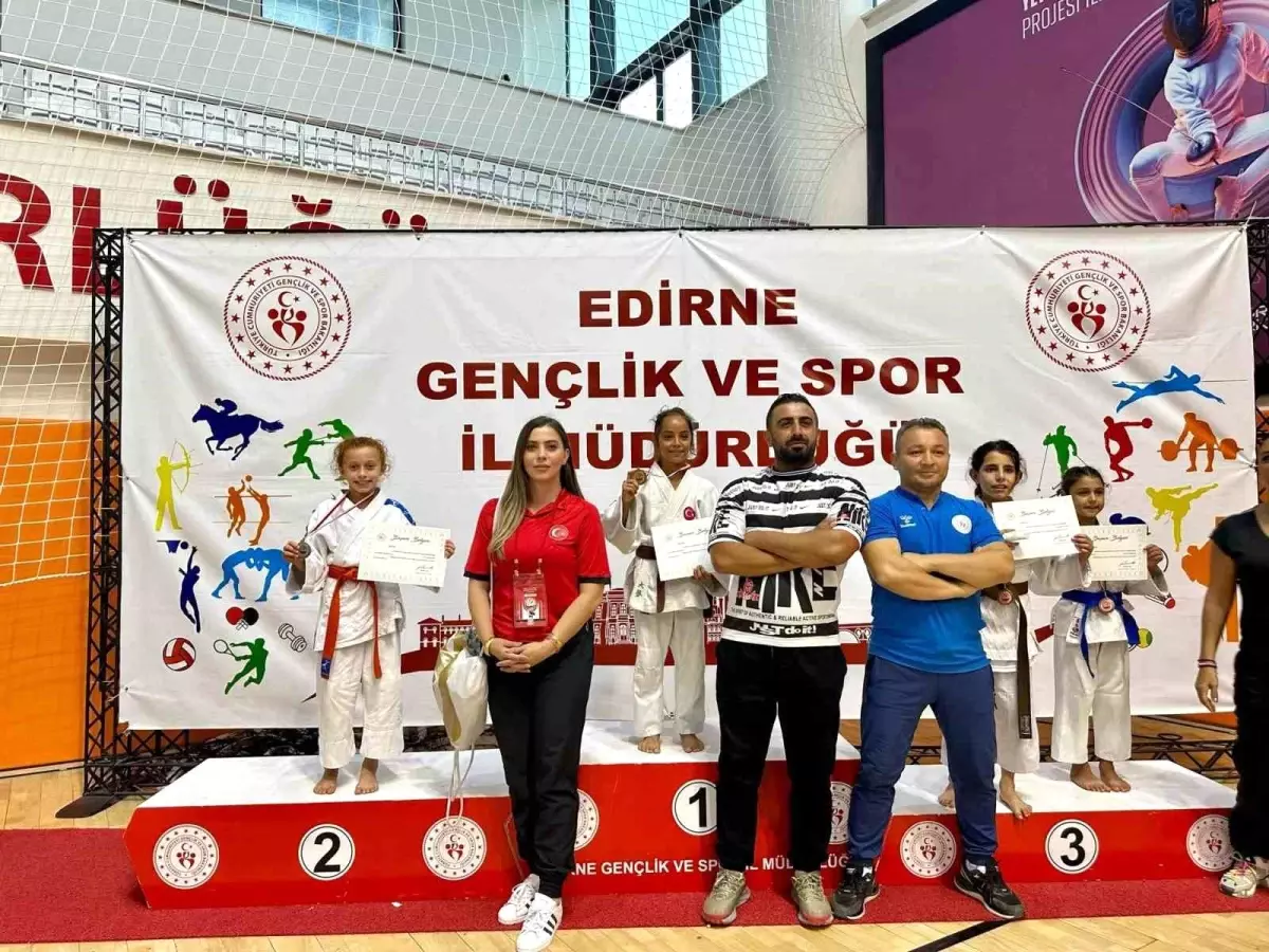 Sakarya Büyükşehir’in Yıldız Judo Sporcusu Gümüş Madalya Kazandı