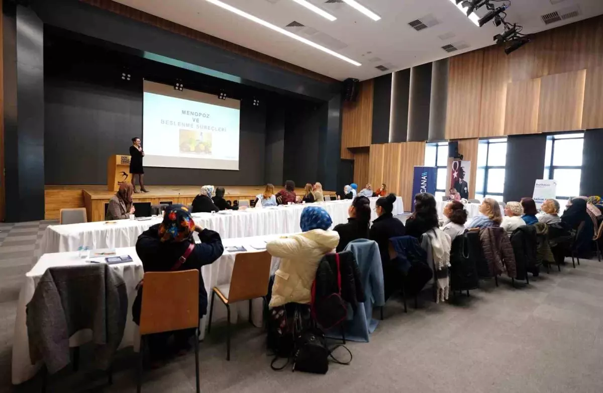 Beylikdüzü’nde Menopoz Okulu Seminerleri Düzenlendi