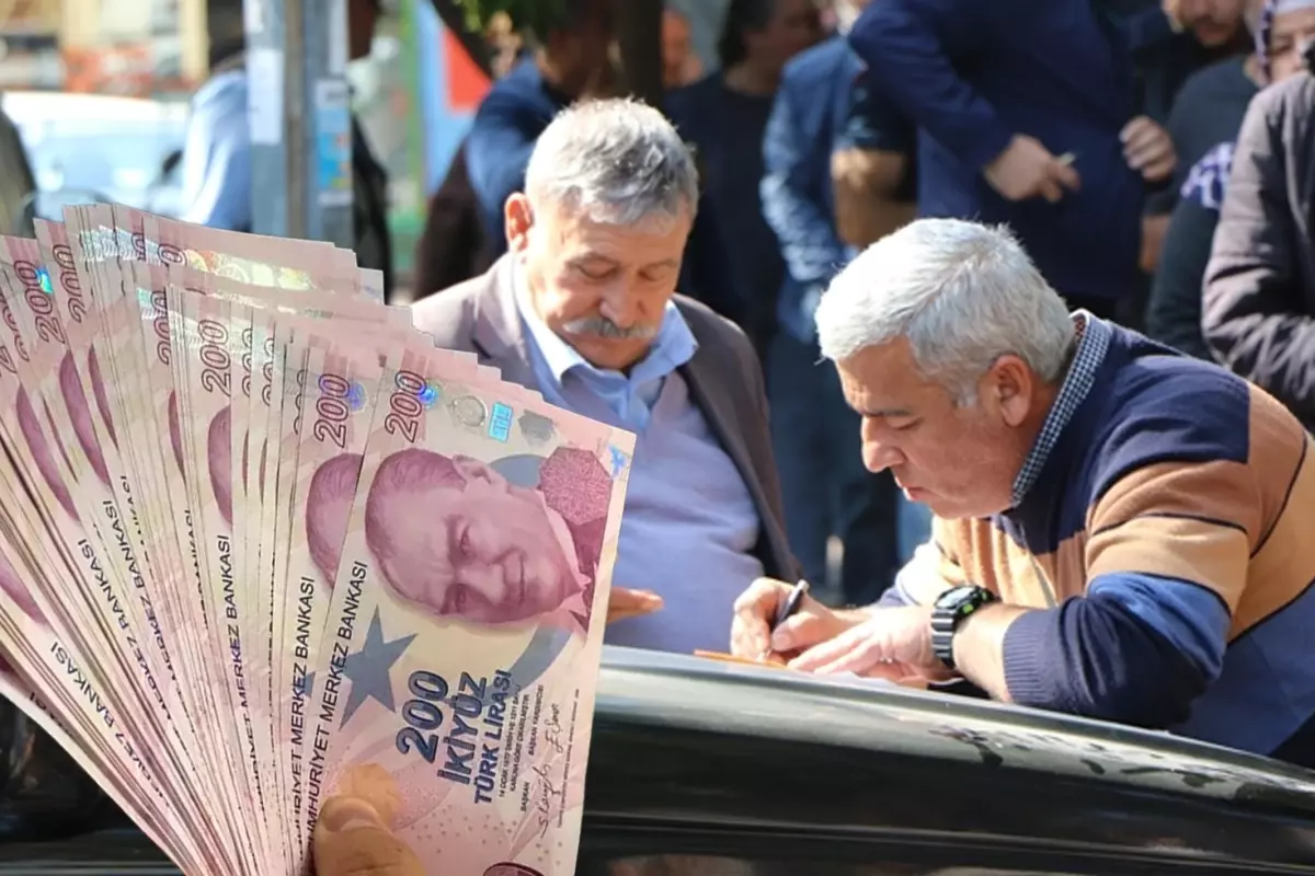 e-Devlet’te bu üç harfi görenler yandı! Hem maaş, hem de faizi geri ödeyebilirsiniz