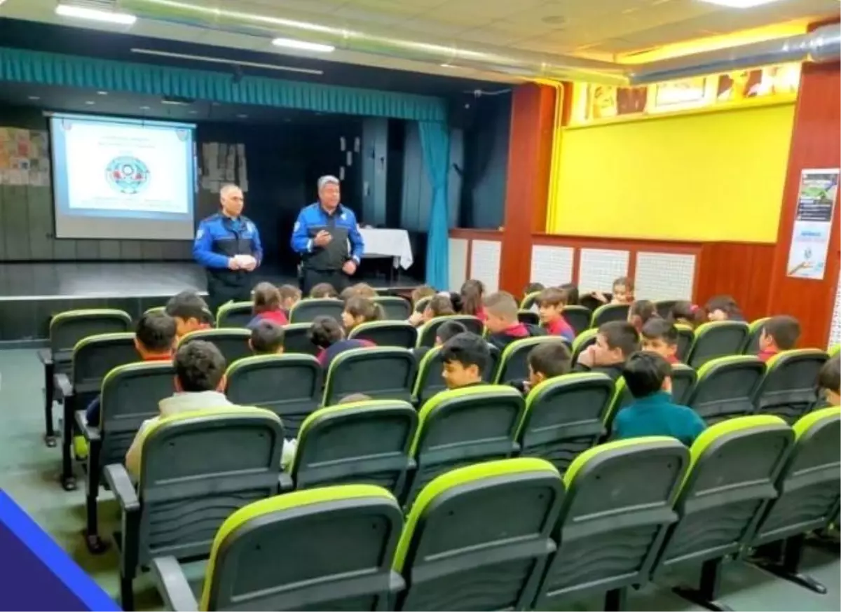 Eskişehir’de Öğrencilere Polislik Eğitimi